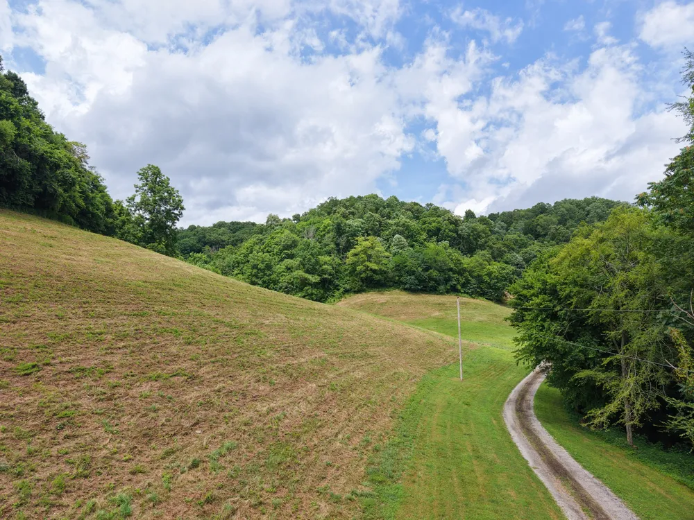 1505 Dark Hollow Rd Lafayette, TN 37083