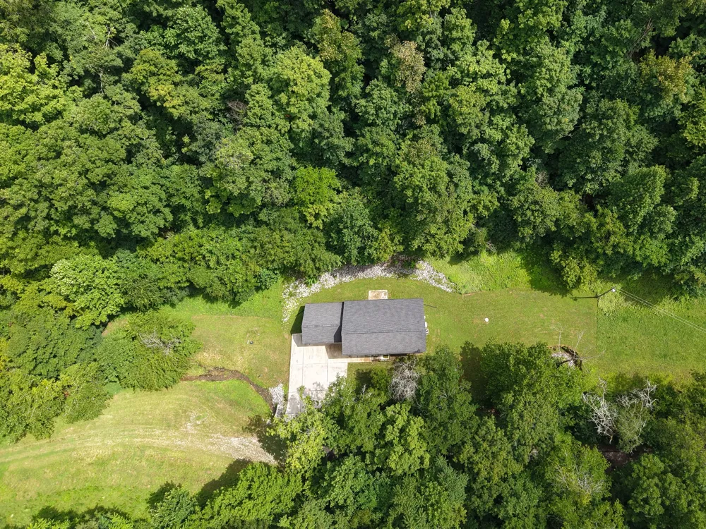 1505 Dark Hollow Rd Lafayette, TN 37083