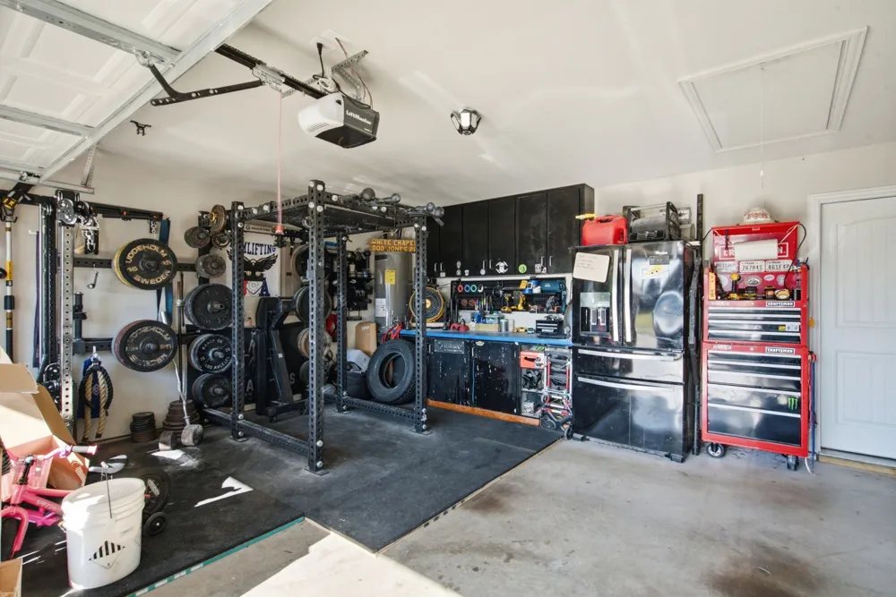 531 Hidden Springs Trail Azle, TX 76020
