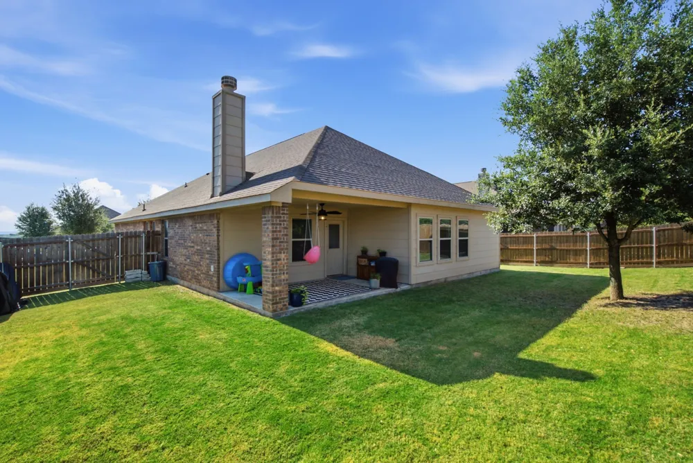 531 Hidden Springs Trail Azle, TX 76020