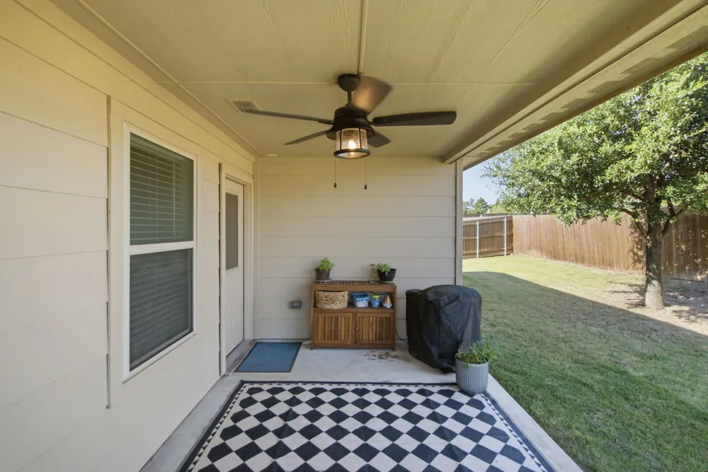531 Hidden Springs Trail Azle, TX 76020