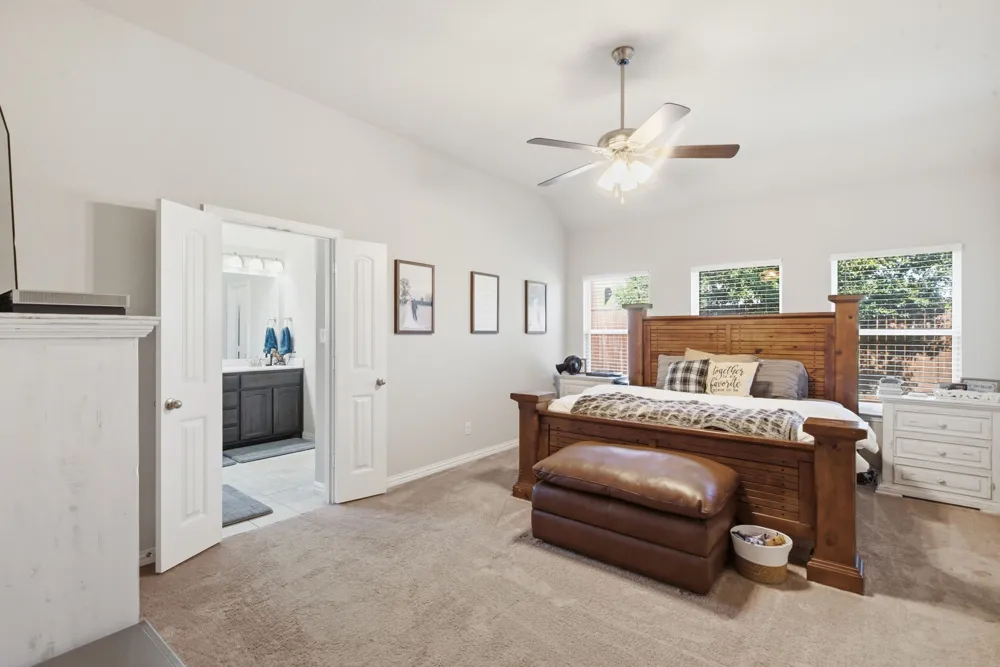 531 Hidden Springs Trail Azle, TX 76020