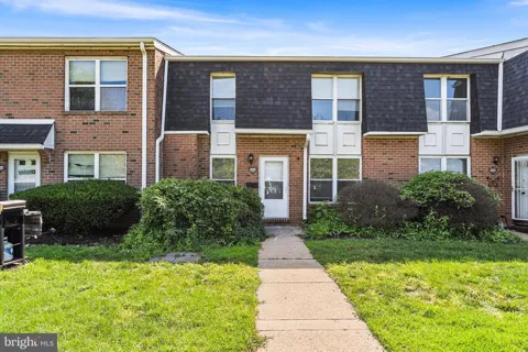 1032 HARBOUR DRIVE #1032