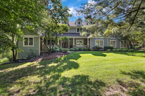 4710 Catamount Trail NE