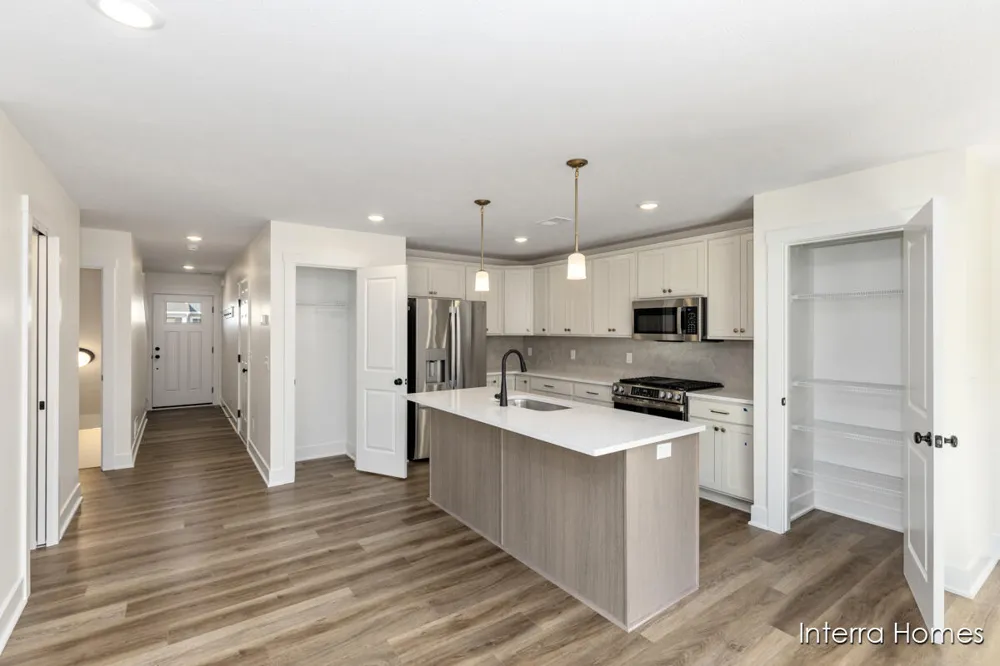 6136 Burgess Drive #6 Spring Lake, MI 49456
