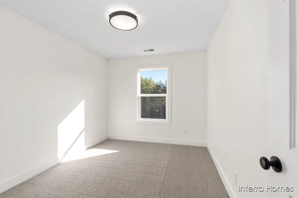 6136 Burgess Drive #6 Spring Lake, MI 49456