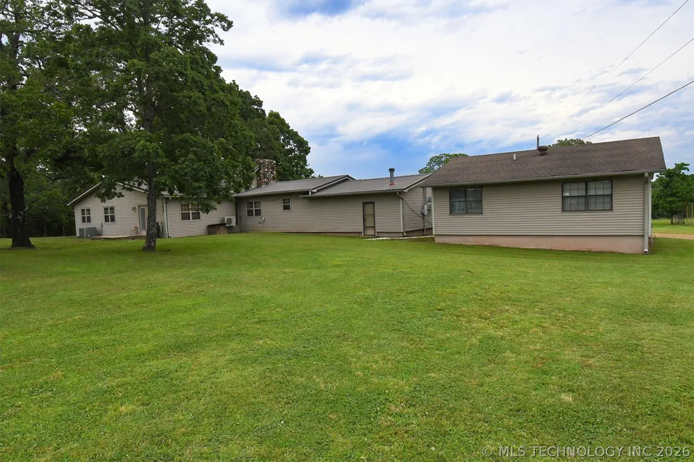 473763 E 993 ROAD Muldrow, OK 74948