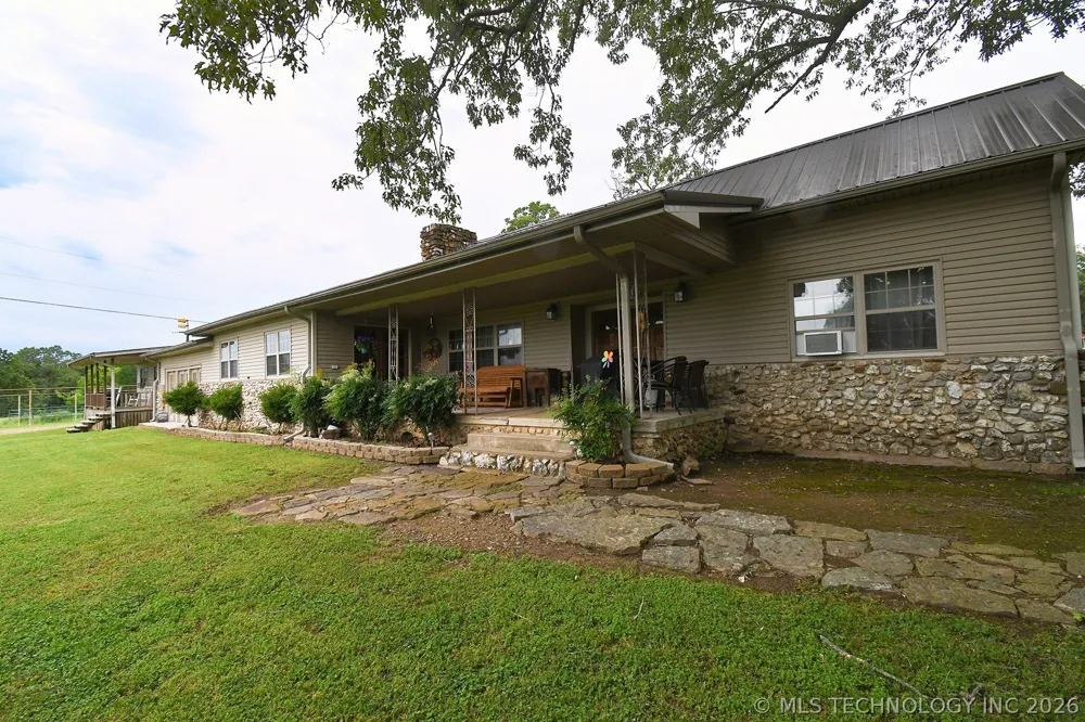 473763 E 993 ROAD Muldrow, OK 74948