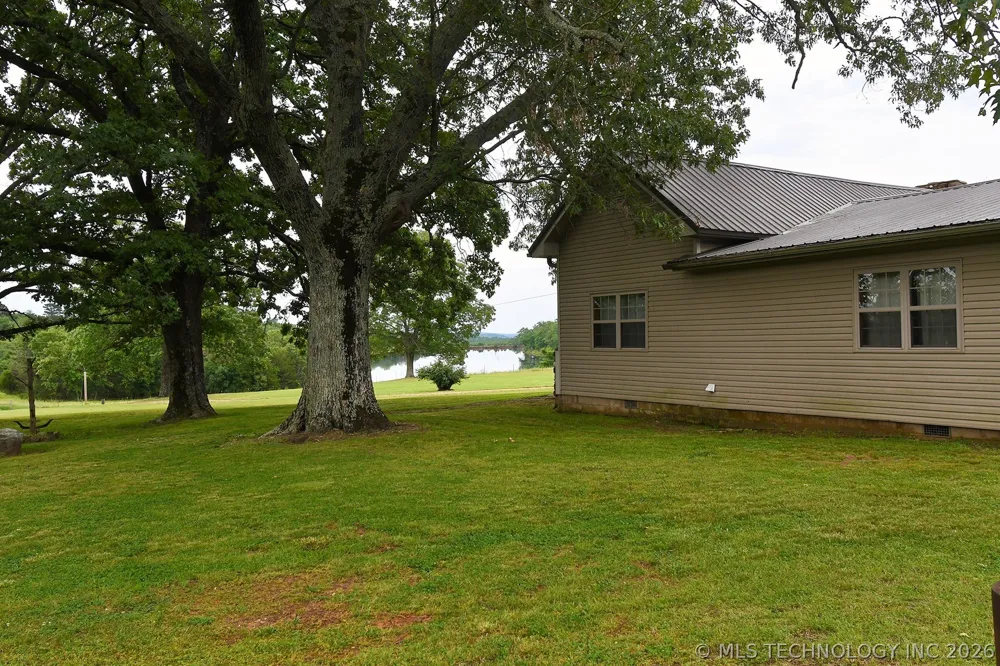 473763 E 993 ROAD Muldrow, OK 74948