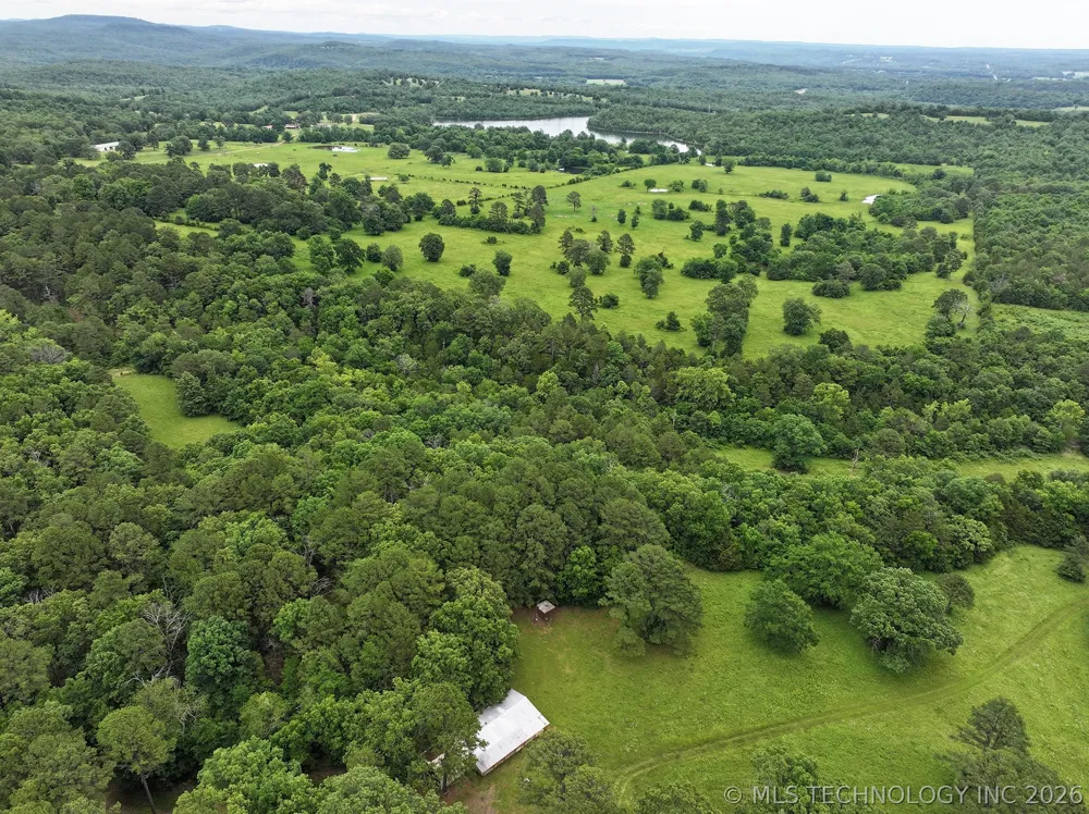 473763 E 993 ROAD Muldrow, OK 74948