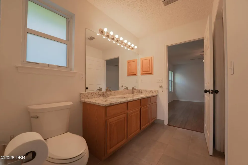 5483 Ward Lake Drive Port Orange, FL 32128