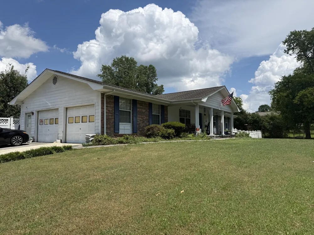 2505 Kenwood Drive Athens, TN 37303