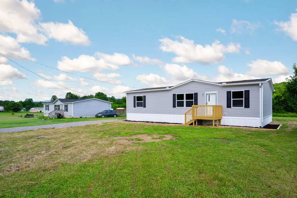 142 Meadow View Pikeville, TN 37367