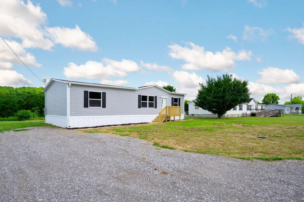 142 Meadow View Pikeville, TN 37367