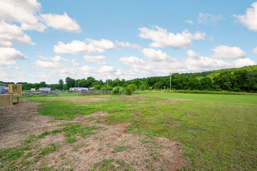 142 Meadow View Pikeville, TN 37367
