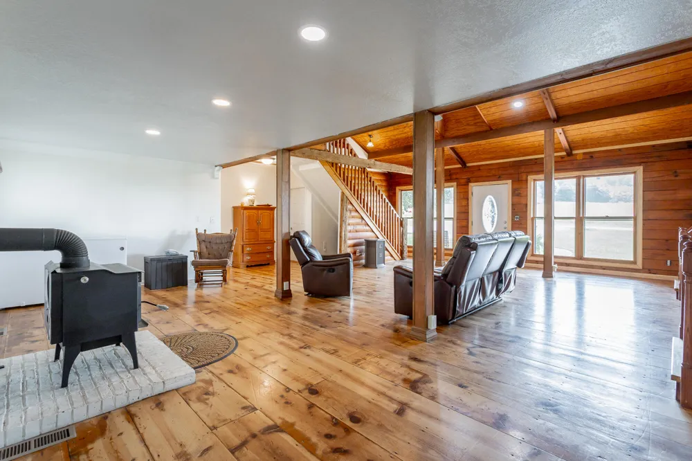 2195 Myers Road Pikeville, TN 37367