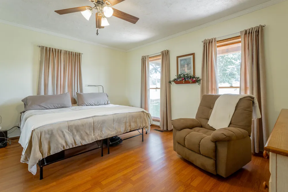 2195 Myers Road Pikeville, TN 37367