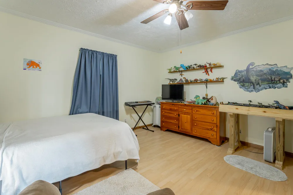 2195 Myers Road Pikeville, TN 37367