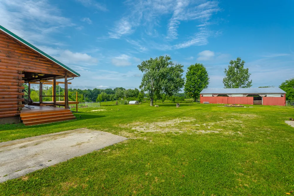 2195 Myers Road Pikeville, TN 37367