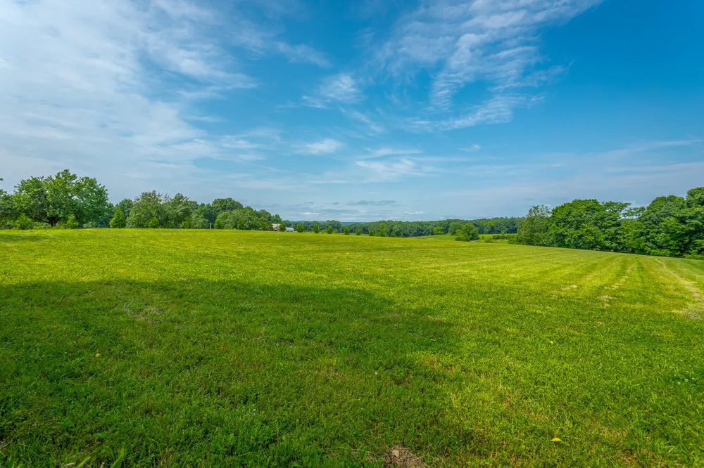 2195 Myers Road Pikeville, TN 37367