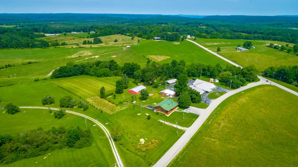 2195 Myers Road Pikeville, TN 37367
