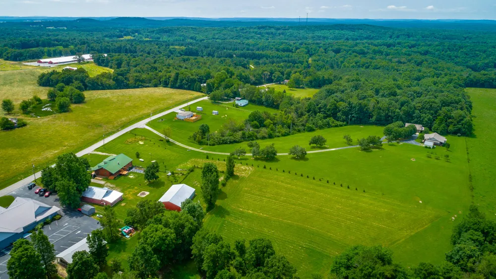2195 Myers Road Pikeville, TN 37367