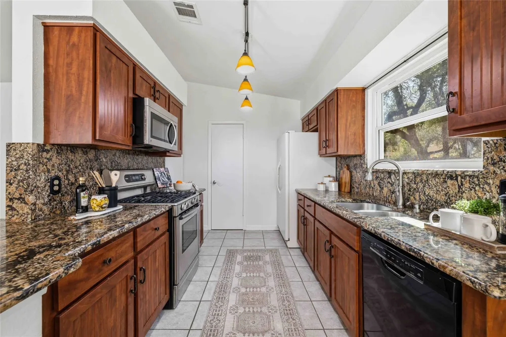 3115 Blazing Star Trail Cedar Park, TX 78613