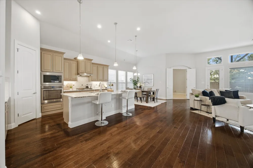 121 Oakwood Lane Hickory Creek, TX 75065