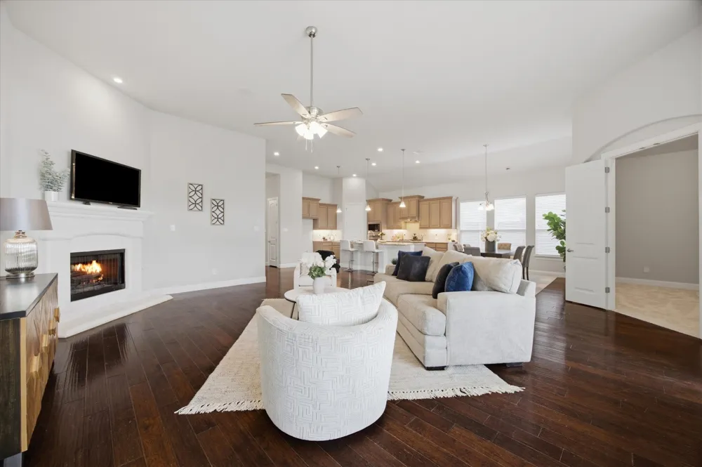 121 Oakwood Lane Hickory Creek, TX 75065
