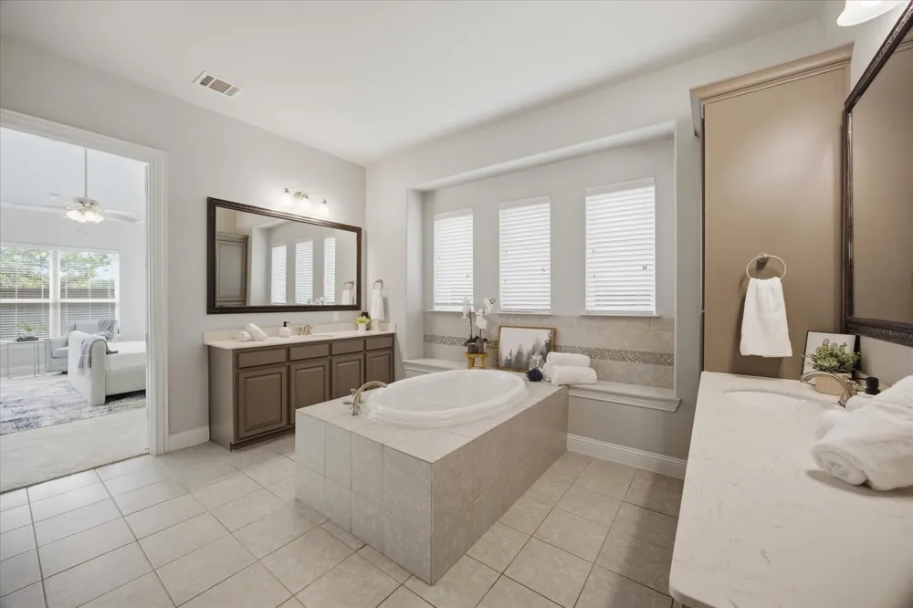 121 Oakwood Lane Hickory Creek, TX 75065