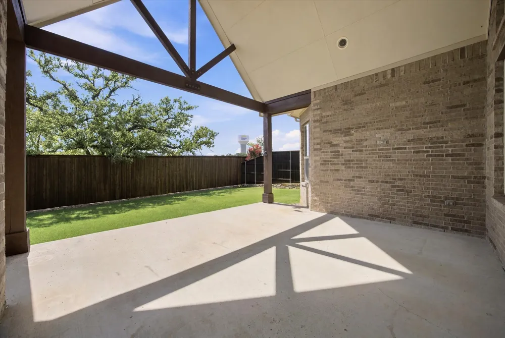 121 Oakwood Lane Hickory Creek, TX 75065