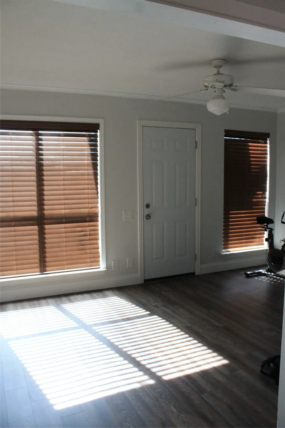 121 Port O Call Court Runaway Bay, TX 76426