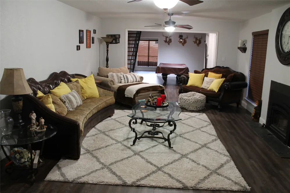 121 Port O Call Court Runaway Bay, TX 76426