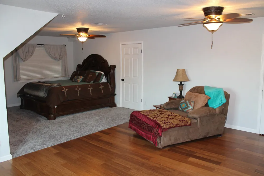 121 Port O Call Court Runaway Bay, TX 76426