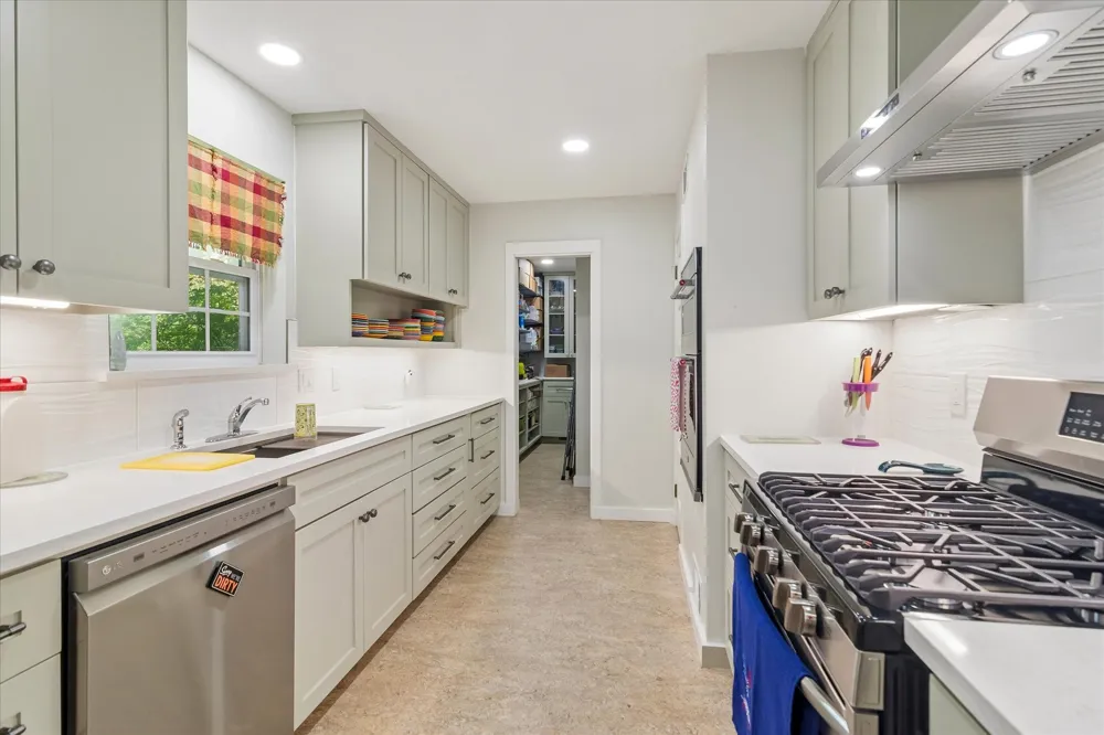 6150 Berwyn Lane Dallas, TX 75214