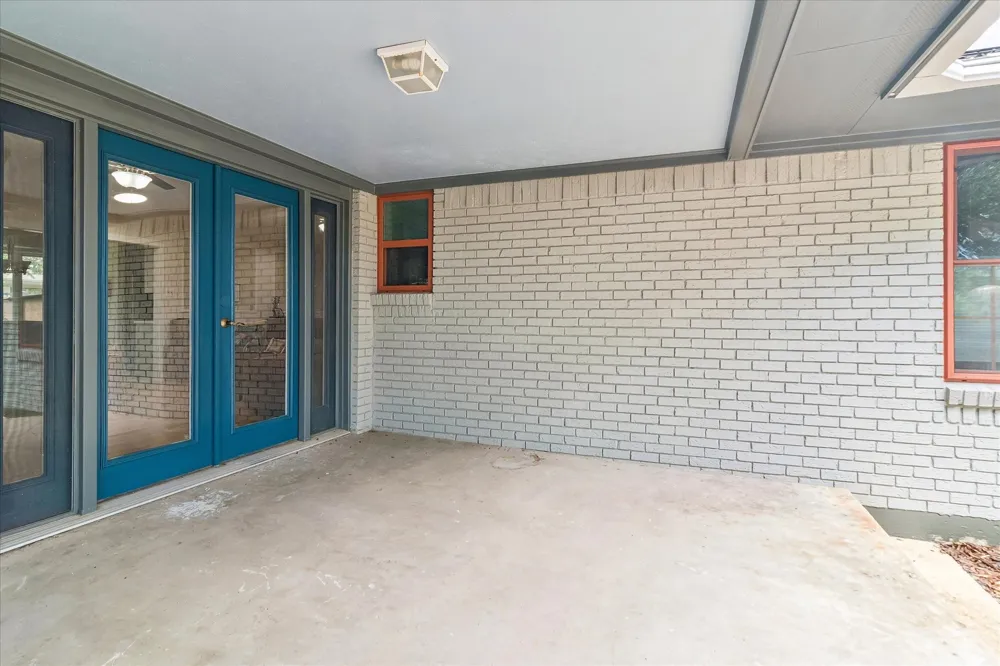 6150 Berwyn Lane Dallas, TX 75214