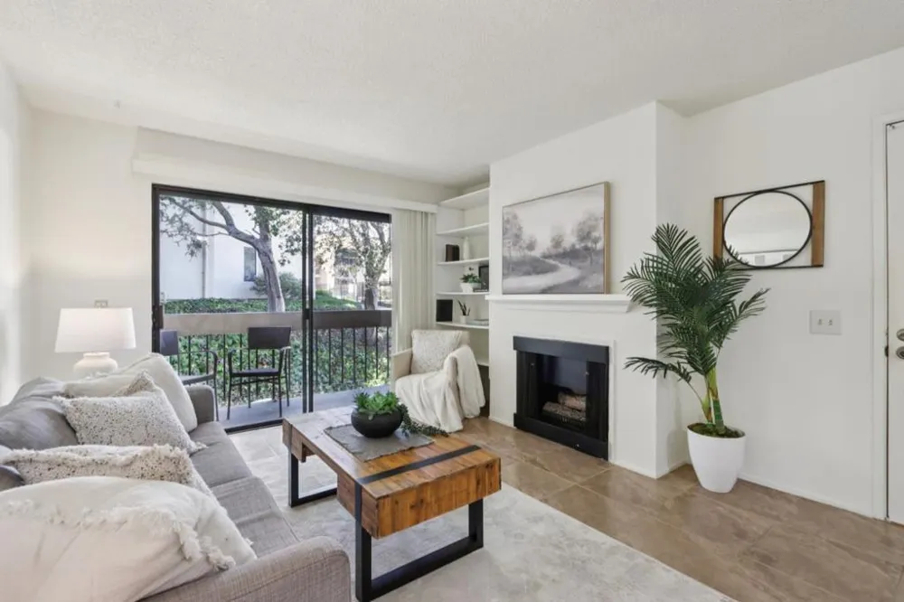4205 Golden Oaks Lane Monterey, CA 93940