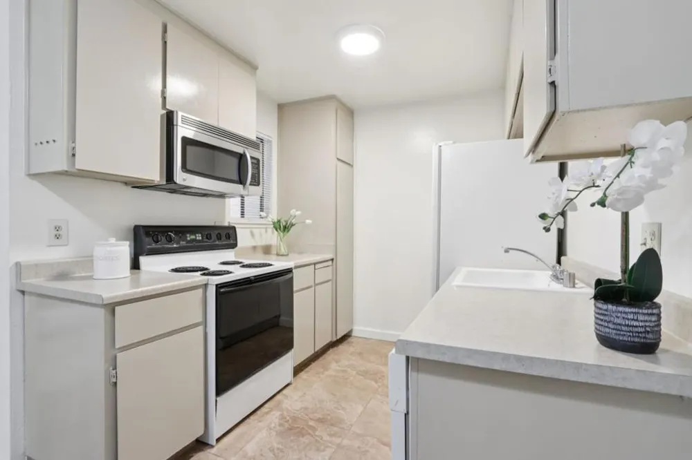 4205 Golden Oaks Lane Monterey, CA 93940
