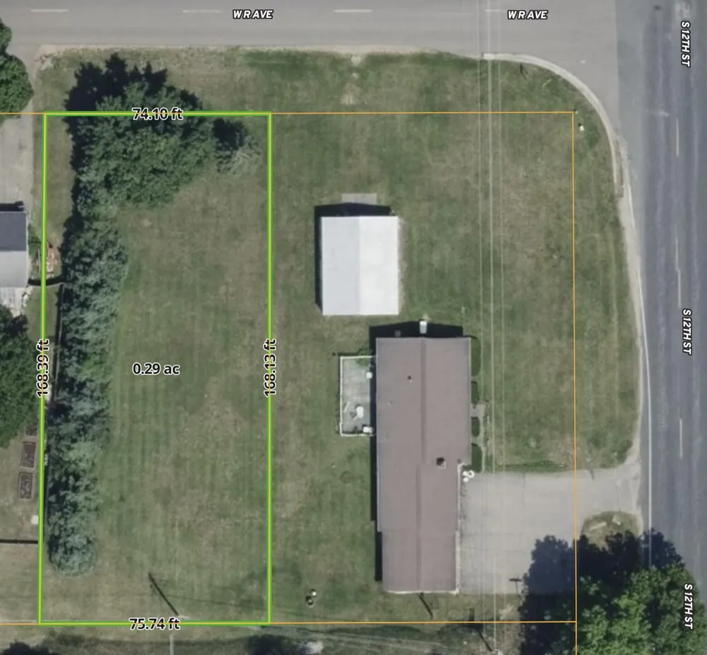 S 12th Street Schoolcraft, MI 49087