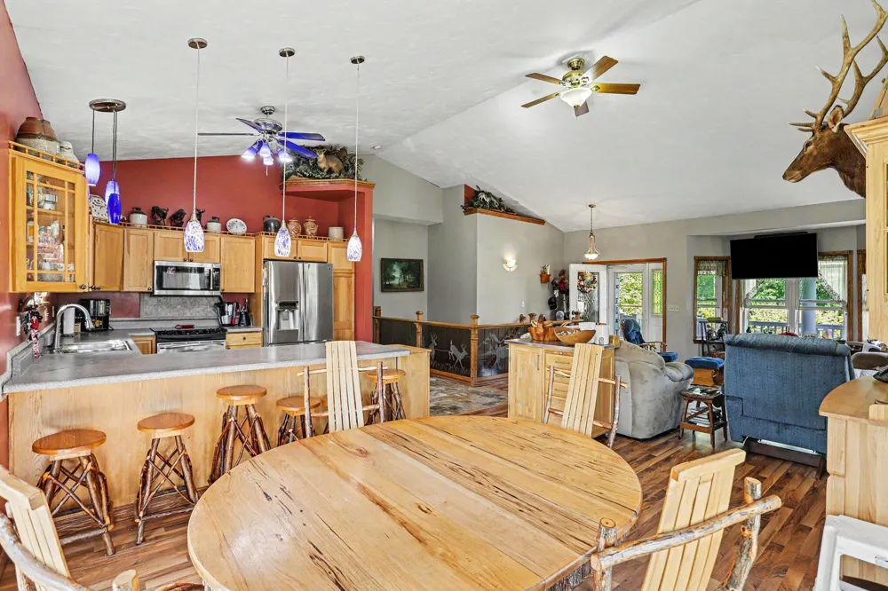 16470 E Ts Avenue Fulton, MI 49052