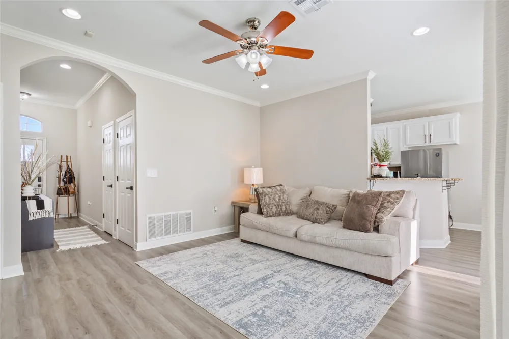 187 Ashland Drive Woodway, TX 76712