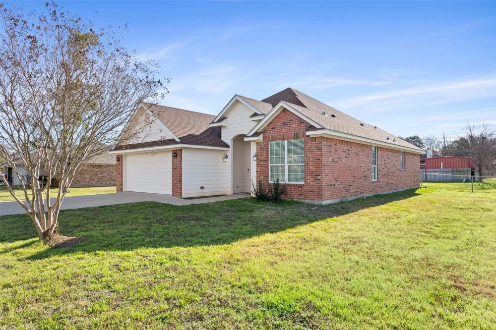 187 Ashland Drive Woodway, TX 76712