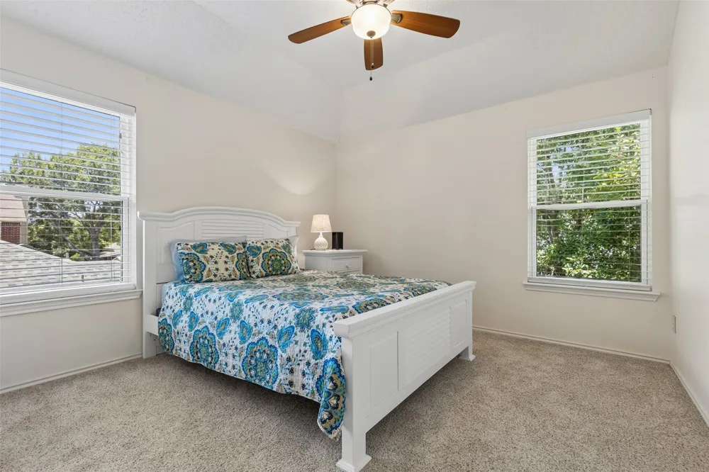 933 Golden Grove Drive Lewisville, TX 75067