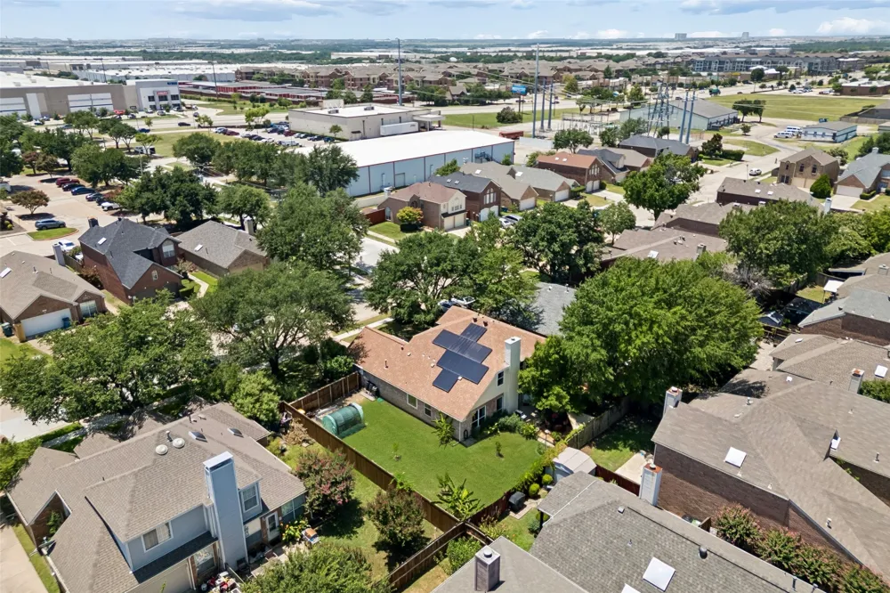 933 Golden Grove Drive Lewisville, TX 75067