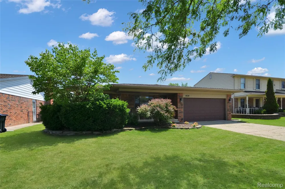 3634 Tracy Drive Sterling Heights City, MI 48310