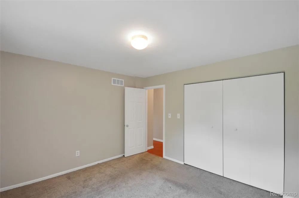 3634 Tracy Drive Sterling Heights City, MI 48310