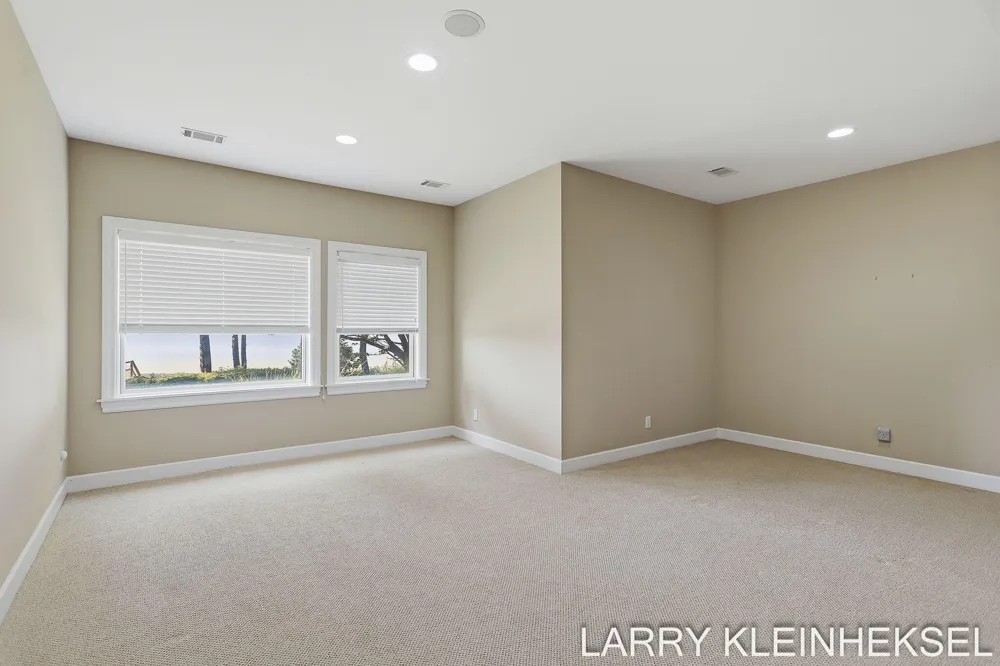 5645 Lakeshore Drive Port Sheldon Township, MI 49424
