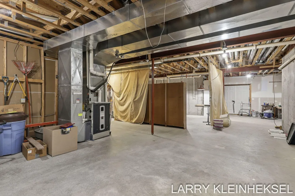 5645 Lakeshore Drive Port Sheldon Township, MI 49424