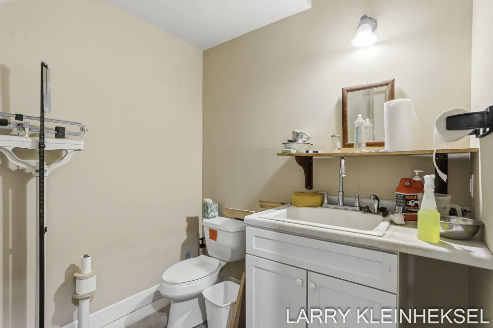 5645 Lakeshore Drive Port Sheldon Township, MI 49424