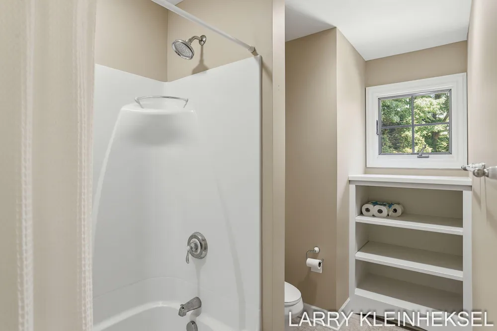 5645 Lakeshore Drive Port Sheldon Township, MI 49424